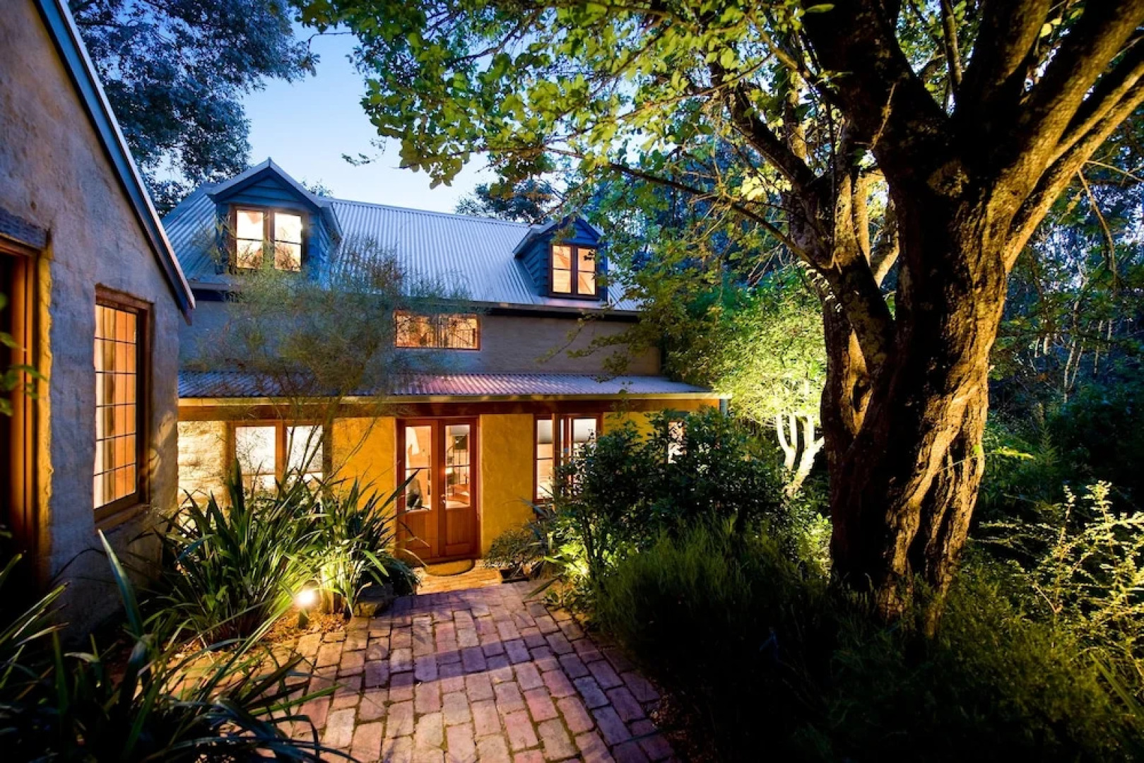 Rubys Amethyst Cottage