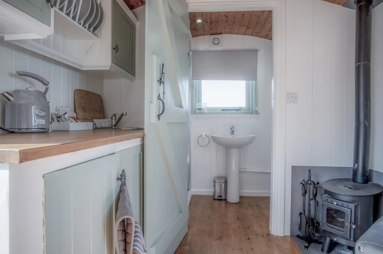 Willow - 1 Bedroom - Amroth