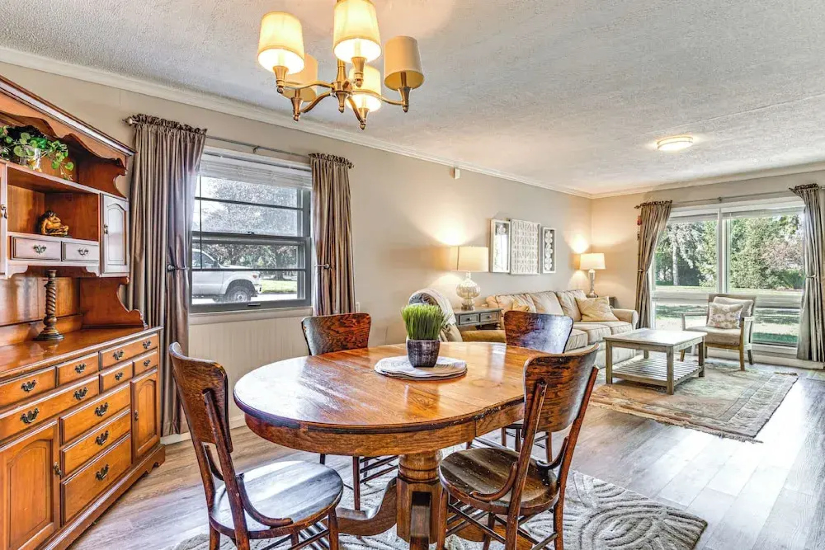 2 Mi to Purdue: Modern Home in West Lafayette