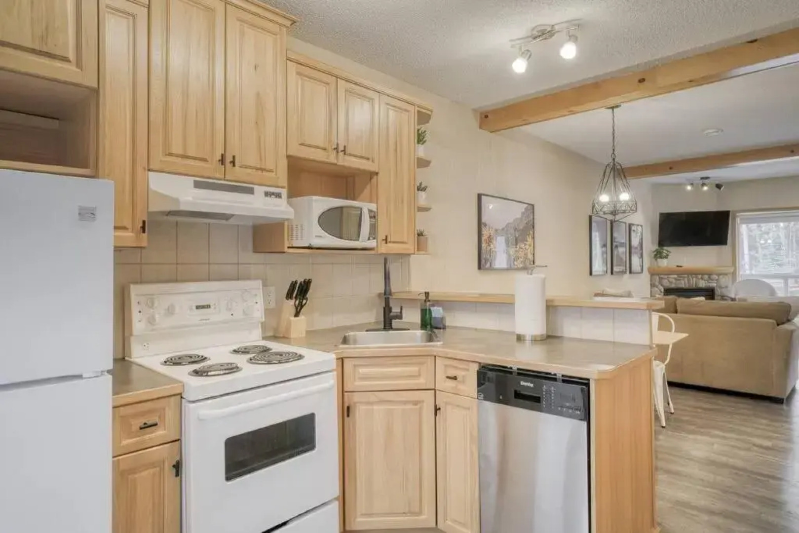 5 Mins to Banff - Cozy Townhome 2BR&2BATH - Banff Pass Included