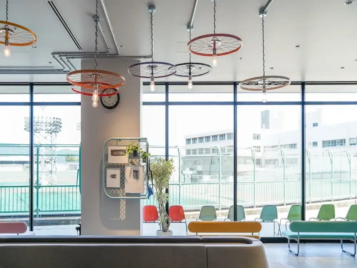 SETOUCHI KEIRIN HOTEL 10 by Onko Chishin