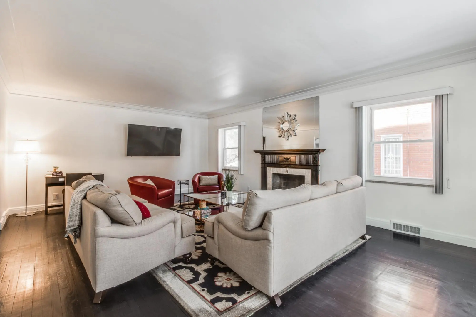 Spacious Luxury Home 5 min to Detroit Golf Club