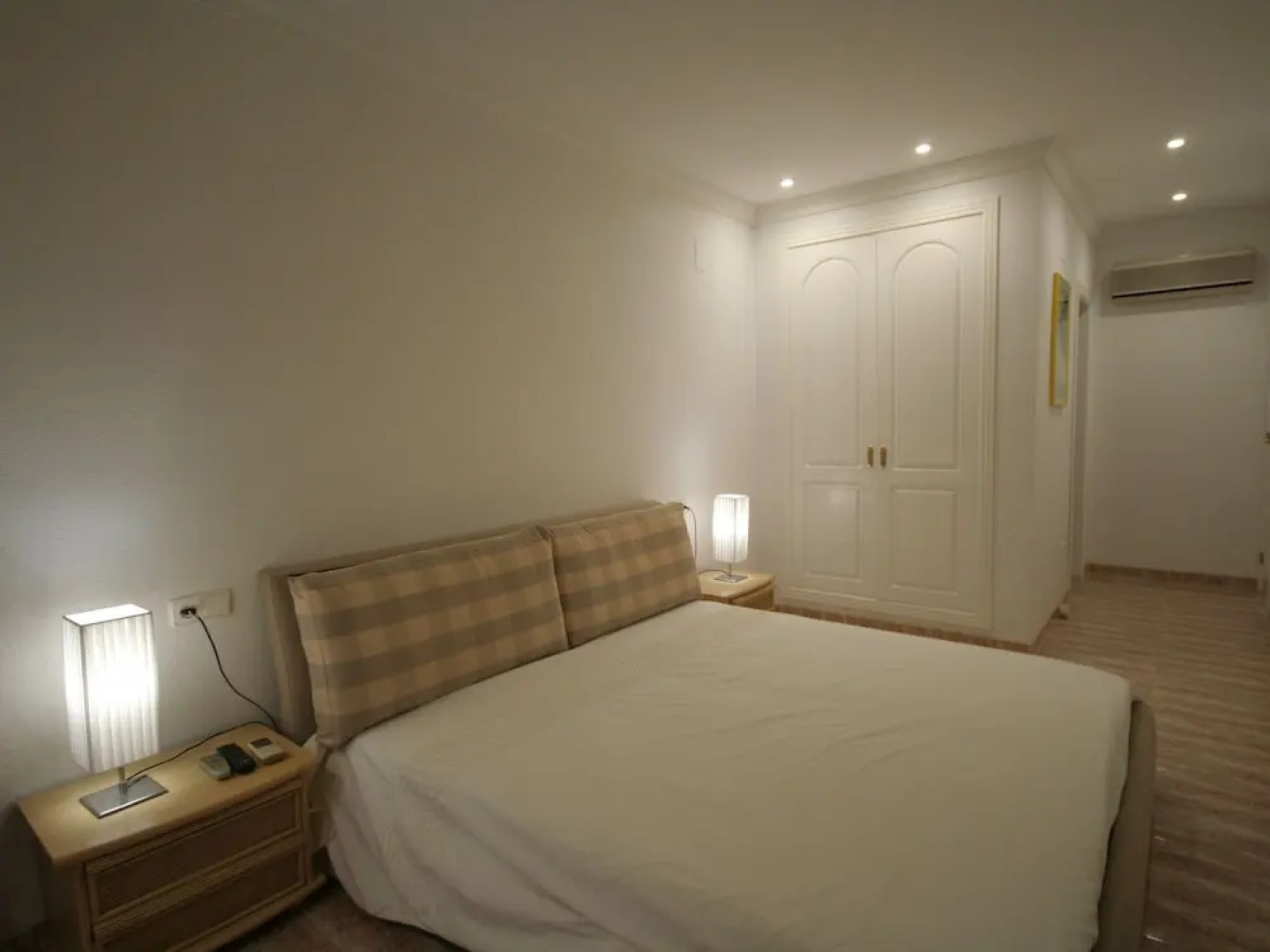 Luxurious Villa with Private Pool in Les Rotes