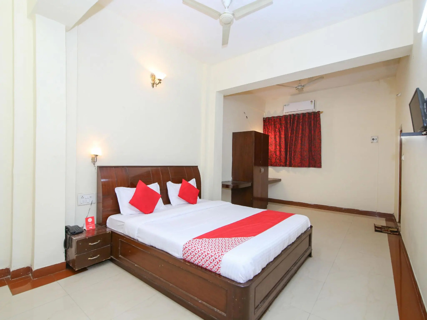 OYO 14418 Sports Club Of Jabalpur