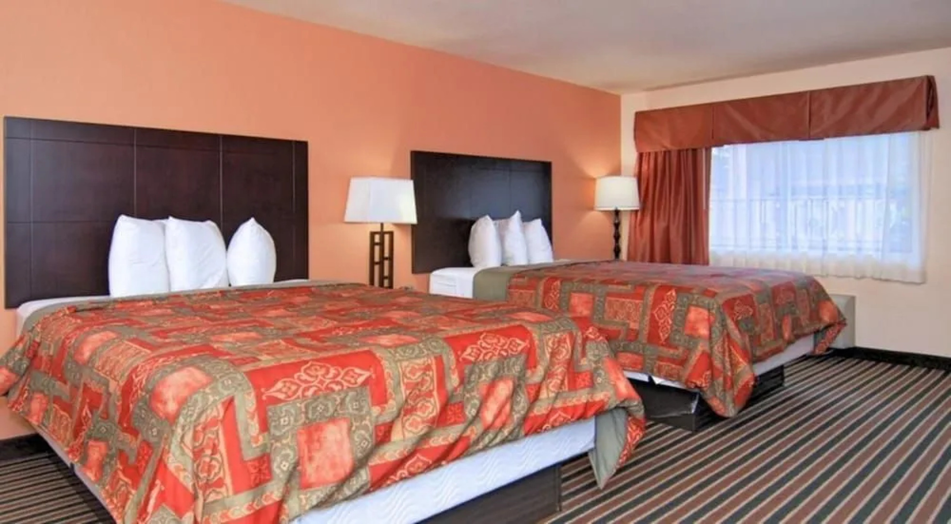 Palm Aire Hotel and Suites Weslaco