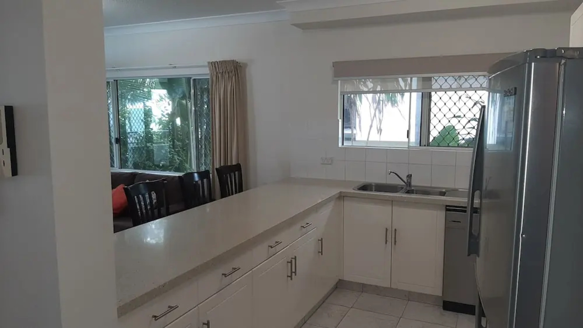 Costa Royale Trinity Beach