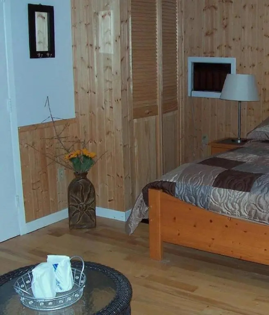 St. Mary's River Lodge