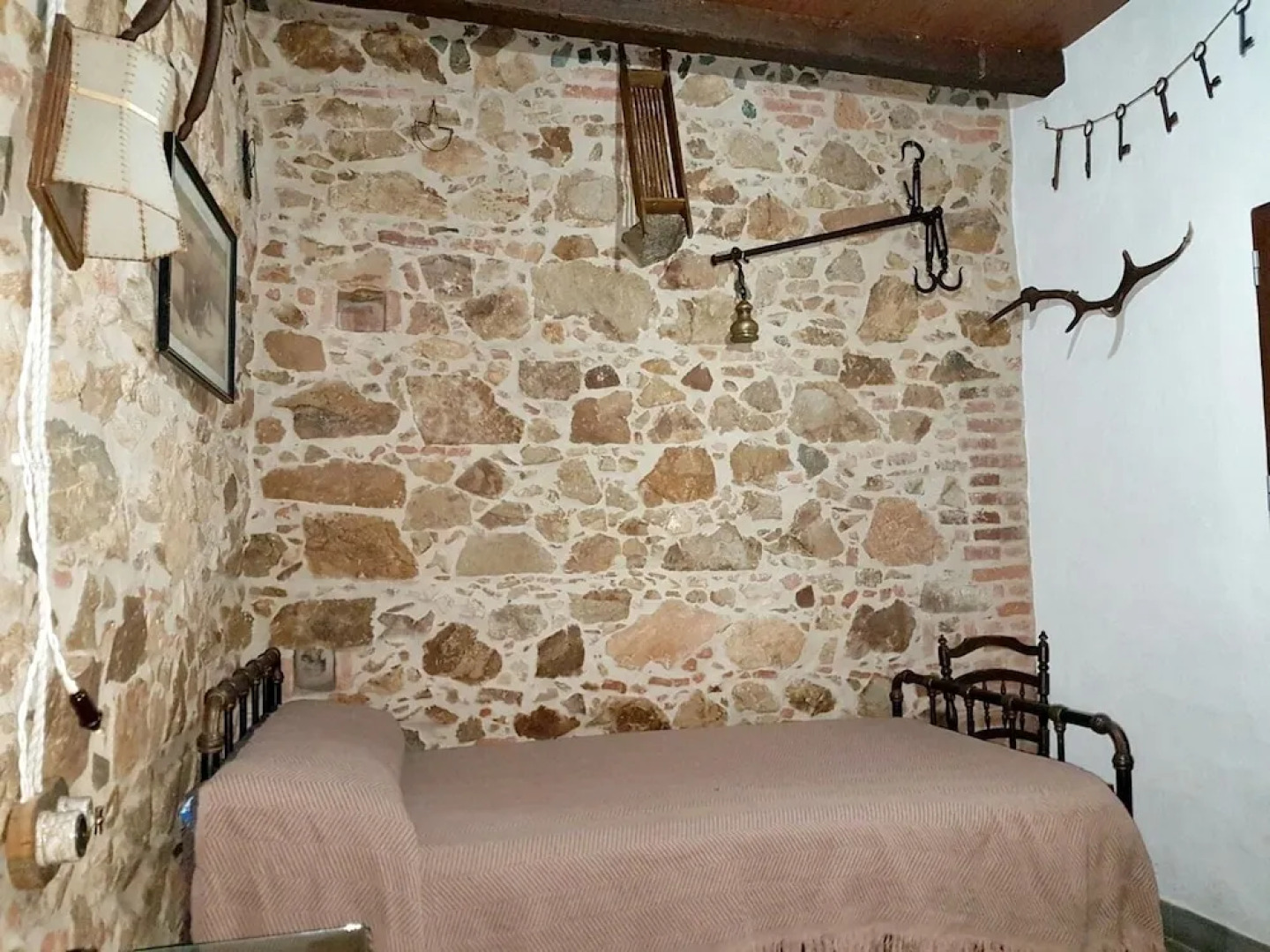 House With 2 Bedrooms in El Pedroso, With Enclosed Garden and Wifi