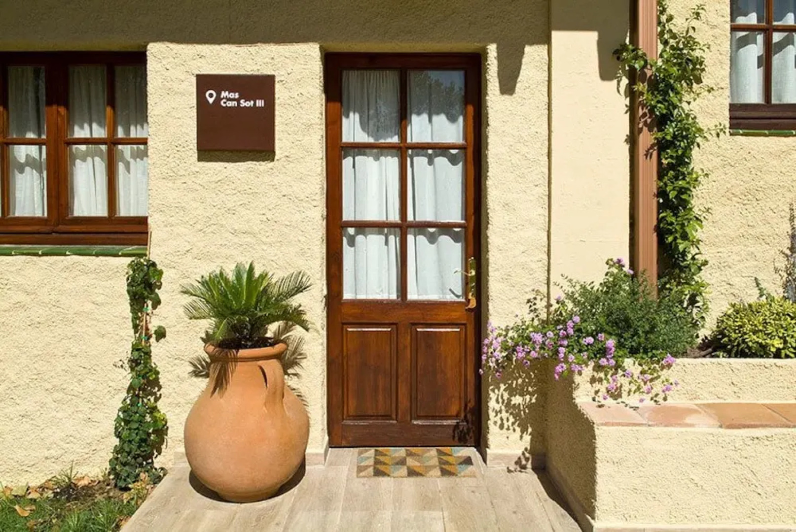 Mas Can Sot III - El Nido