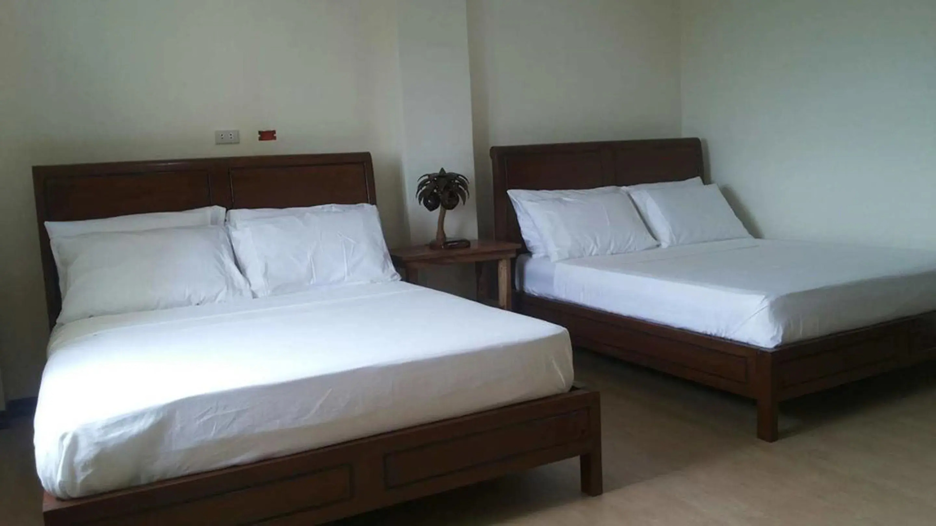 Godo's Hotel and Restaurant