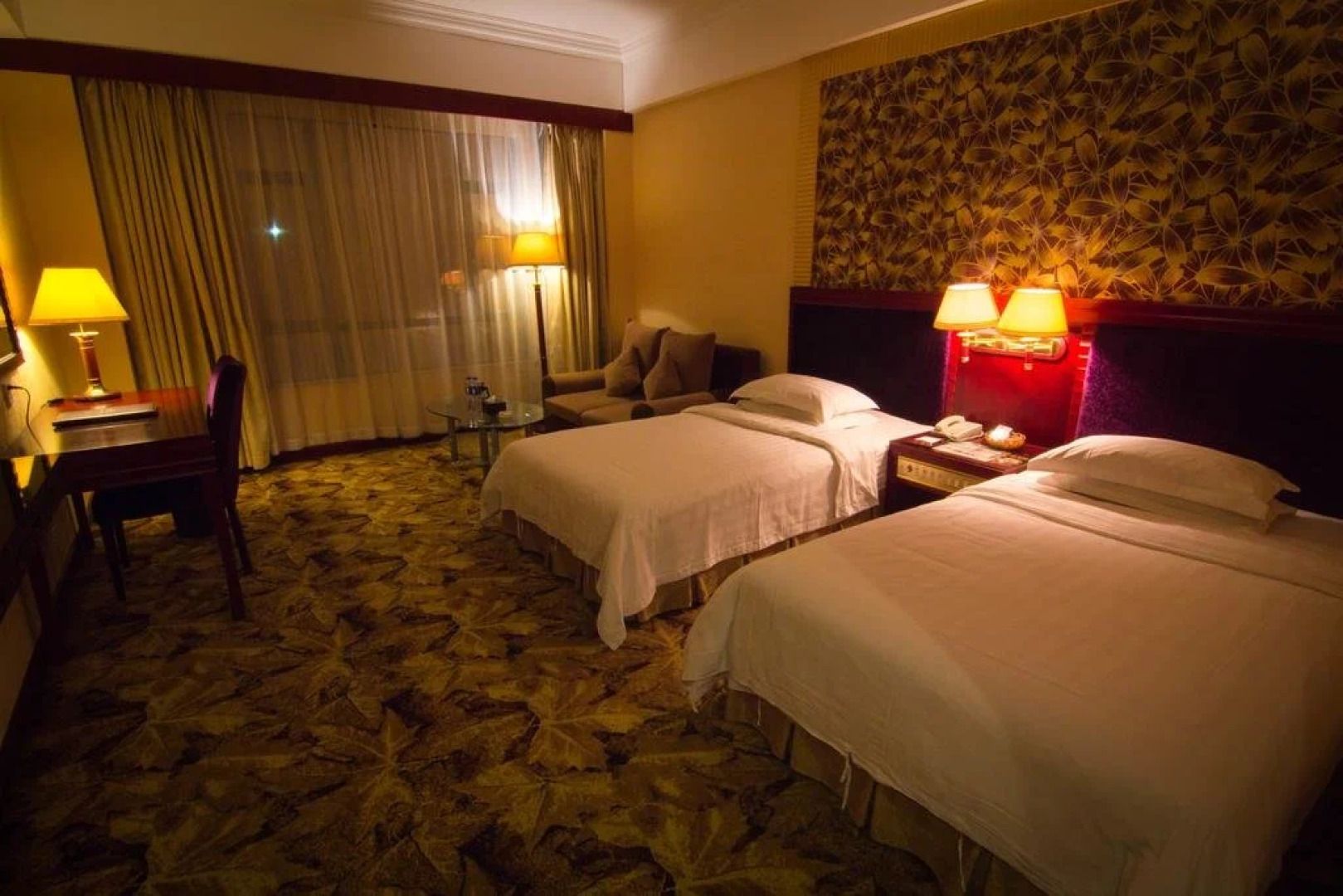 Changping Fulong Hotel