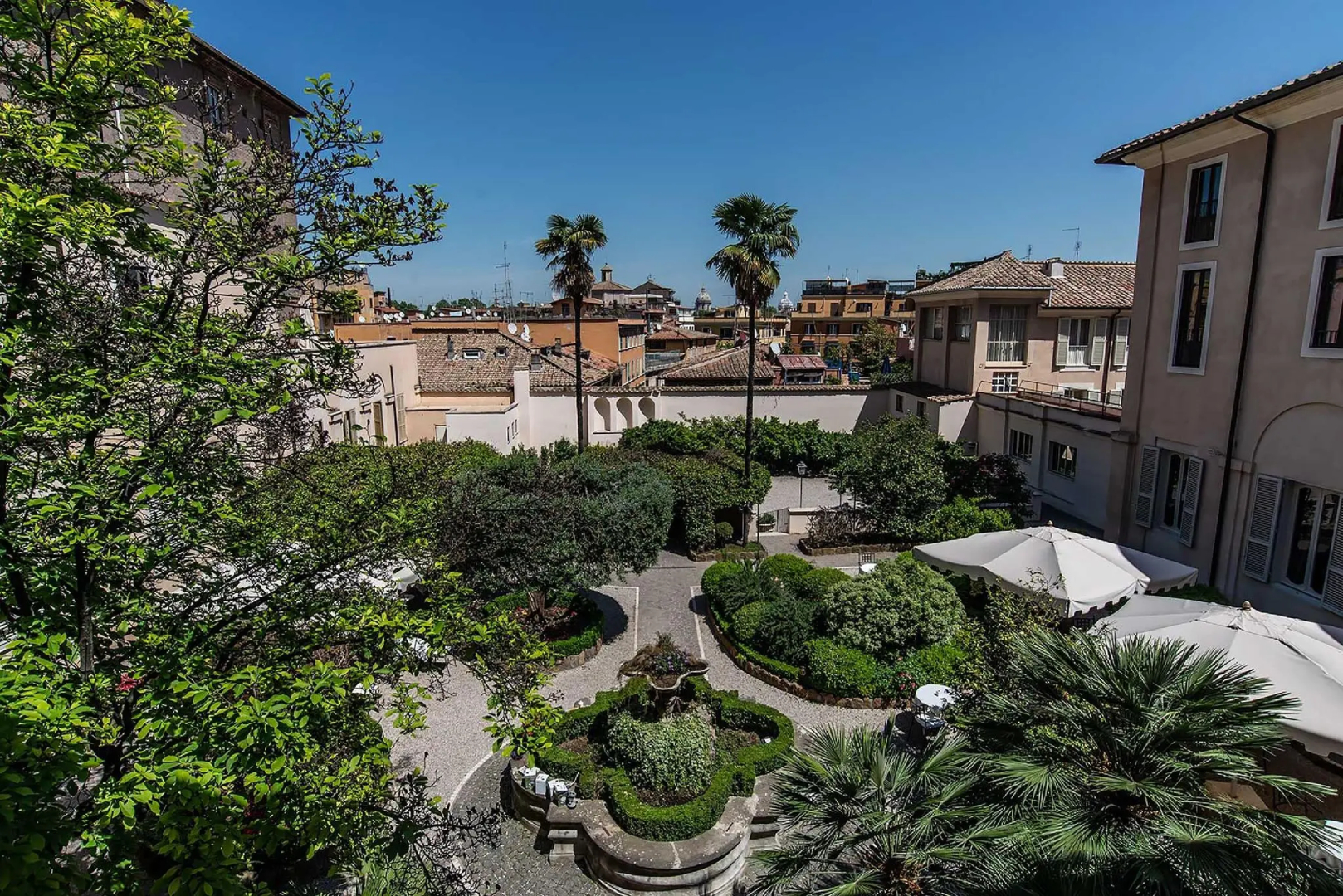 Отель Donna Camilla Savelli – VRetreats