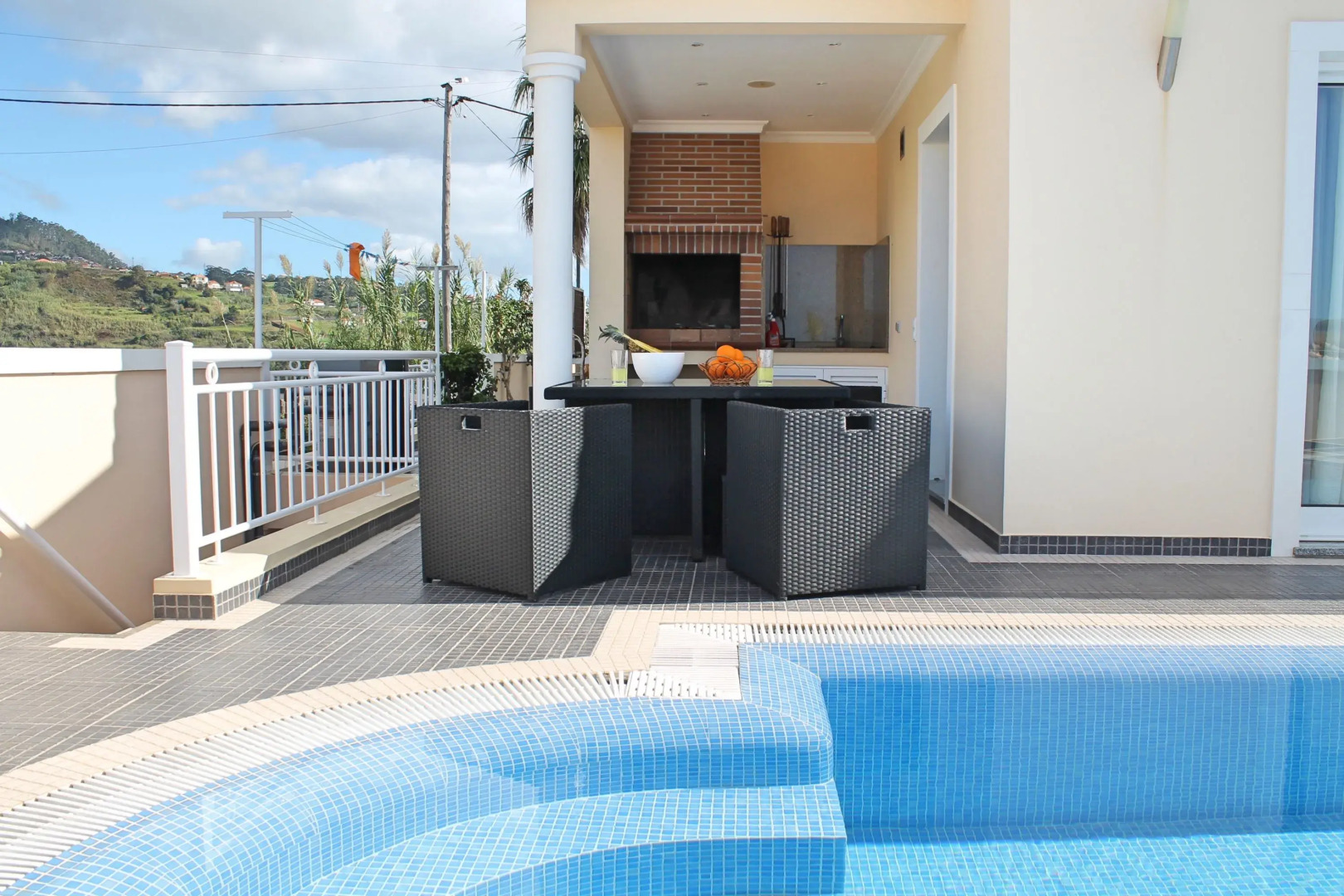 Villa, heated pool in sunny area, views of mountain and sea | Villa Dilis