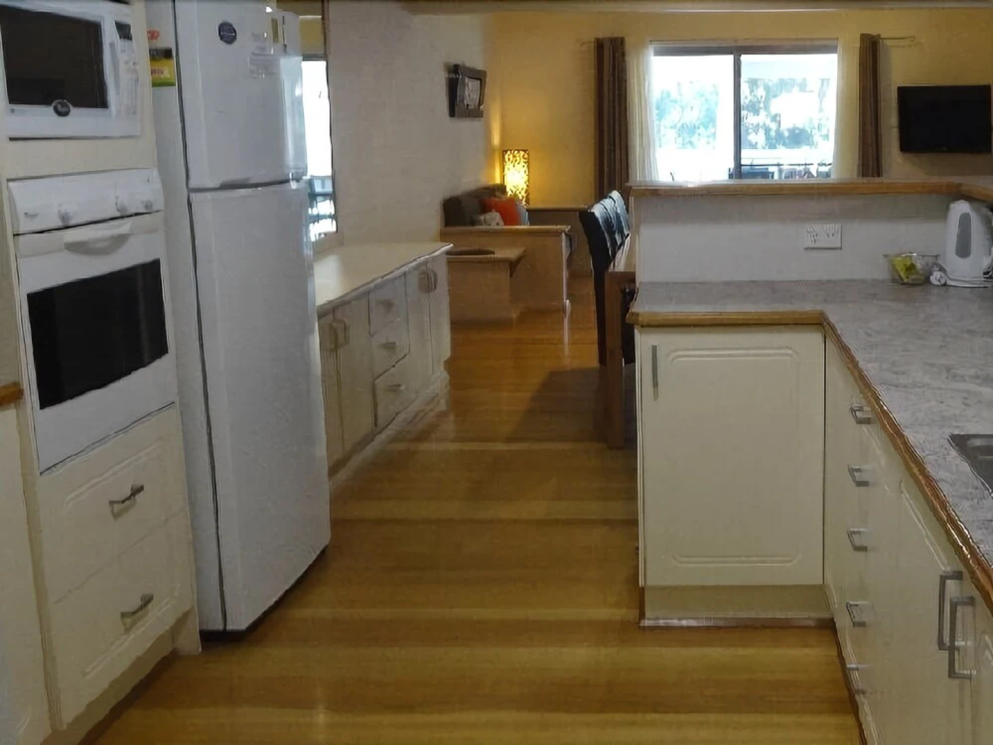 Blackbutt - Deluxe Family Townhouse