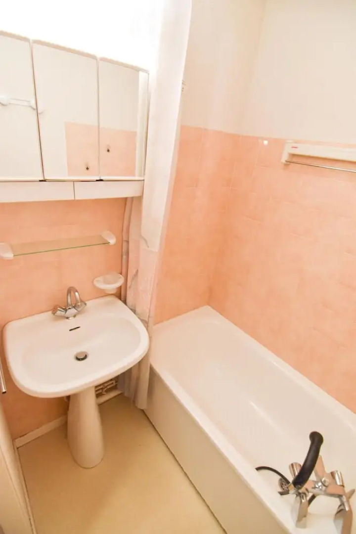 Thymel N°18 : Studio Cabin 3 Personnes / Studio Cabin 3 People