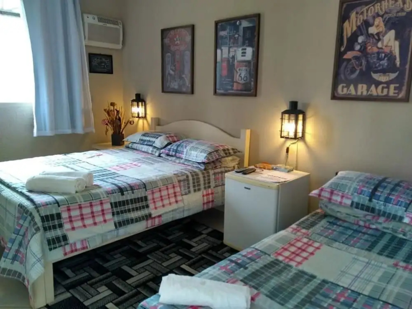 Road House GO 118 Motorcycle Hotel