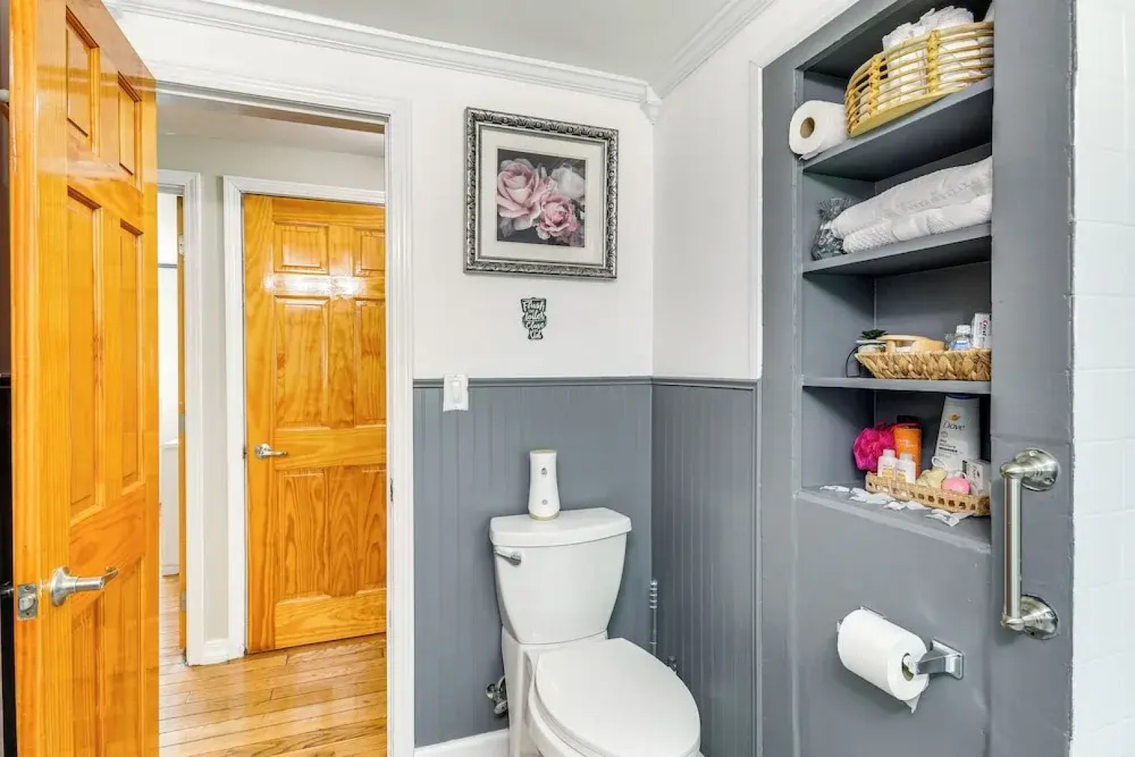 3 Mi to Dtwn Syracuse: Home w/ Fenced Yard!