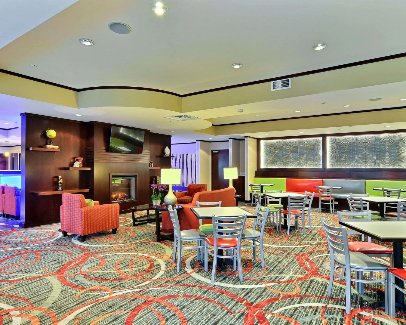 Comfort Suites Uniontown