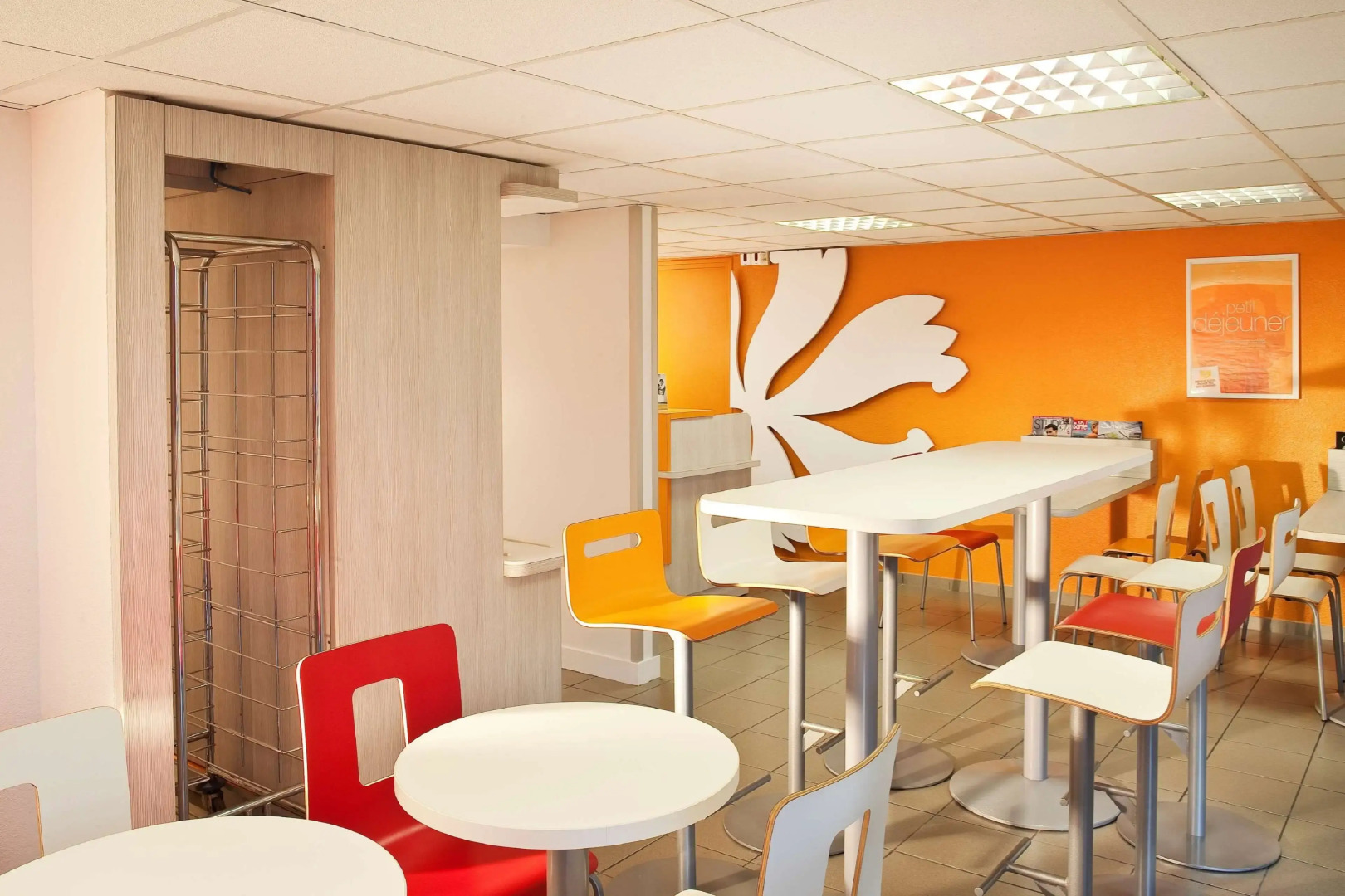 Première Classe Valenciennes Ouest - Petite Forêt