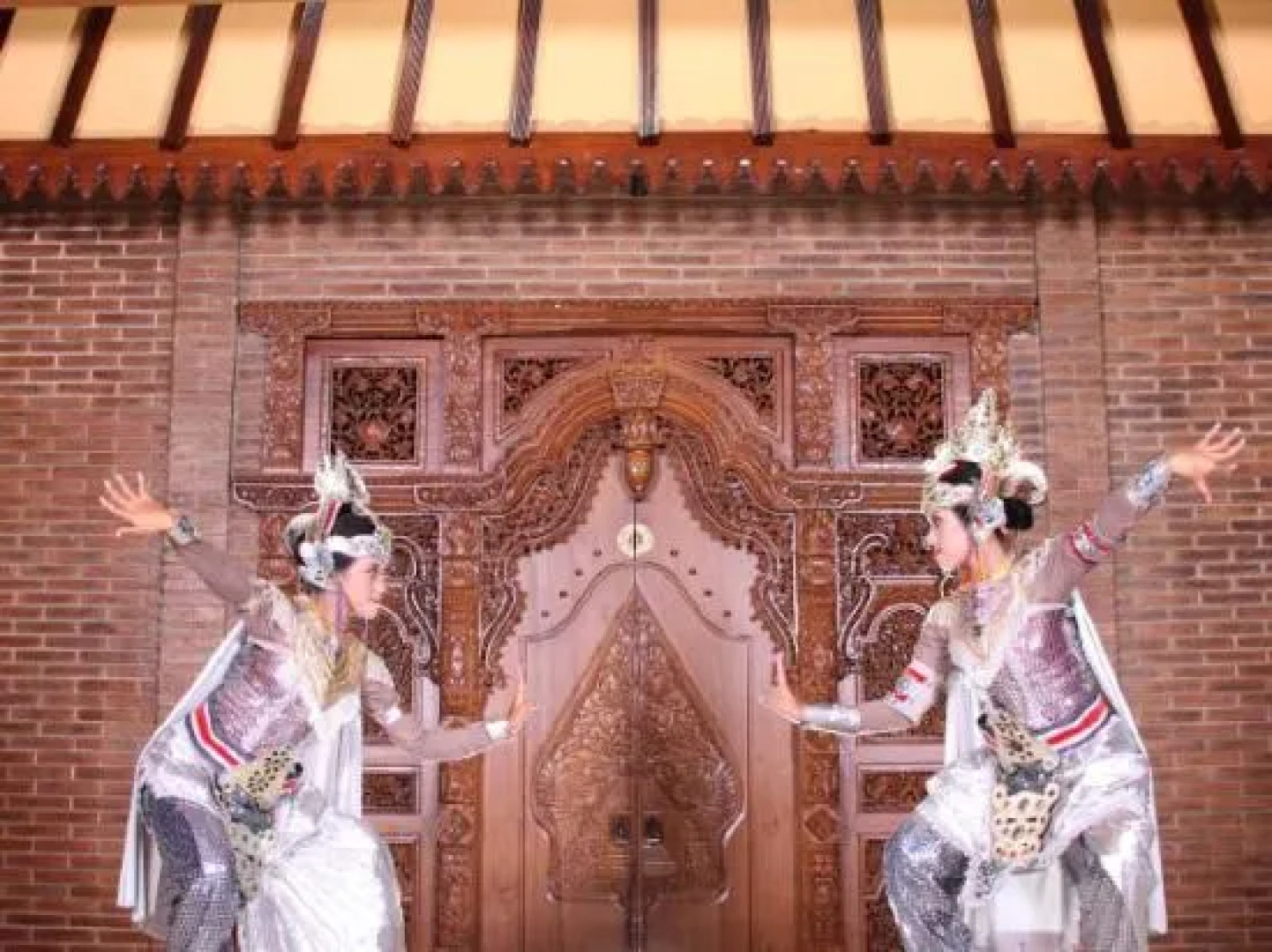 Tingal Laras Art House Homestay