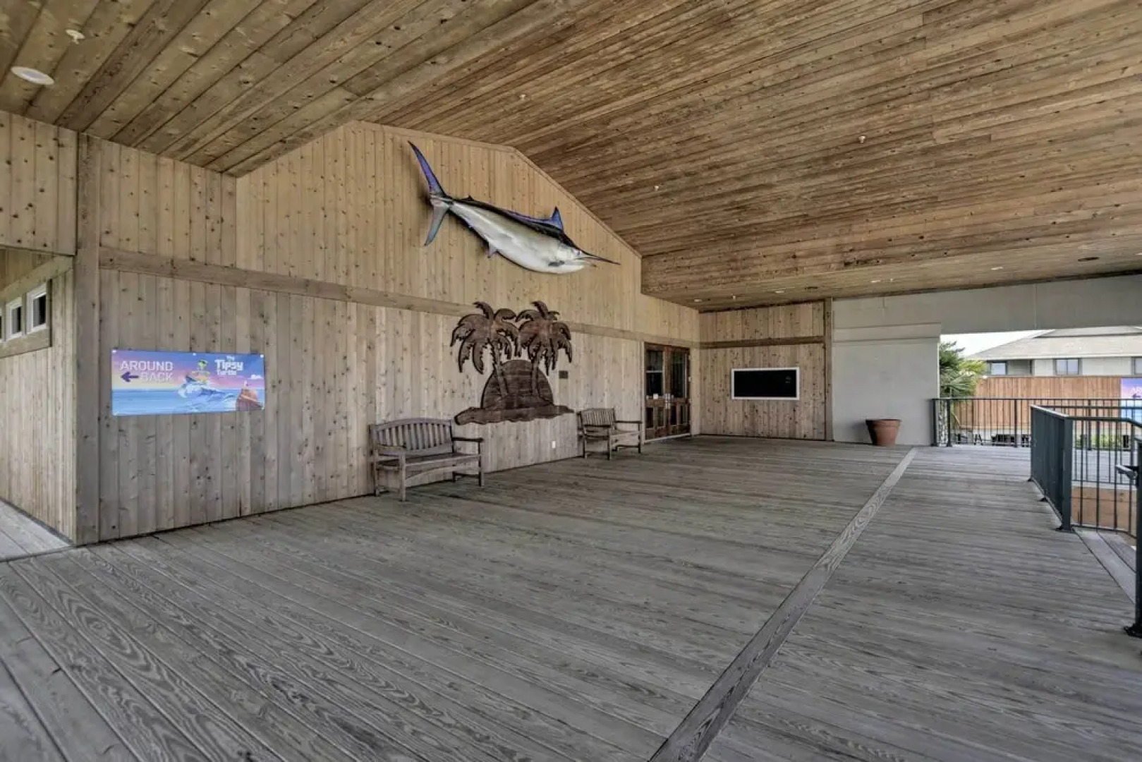 Ocean Isle Condo With Community Pool & Hot Tub!