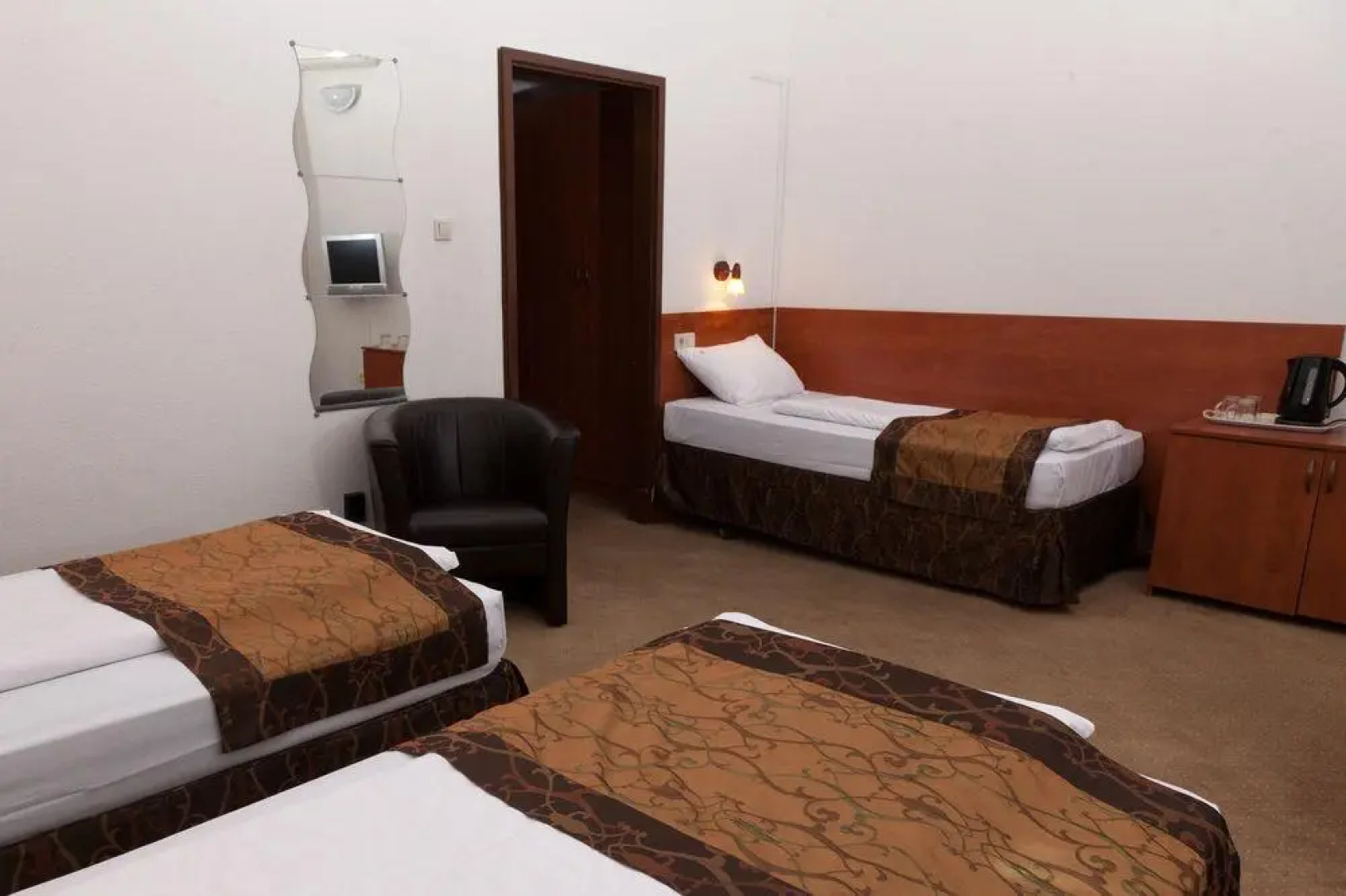 Equity Point Budapest - Hostel