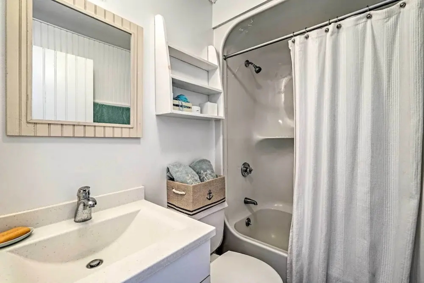 Ocean View + Beach Access: Cape Cod Townhome