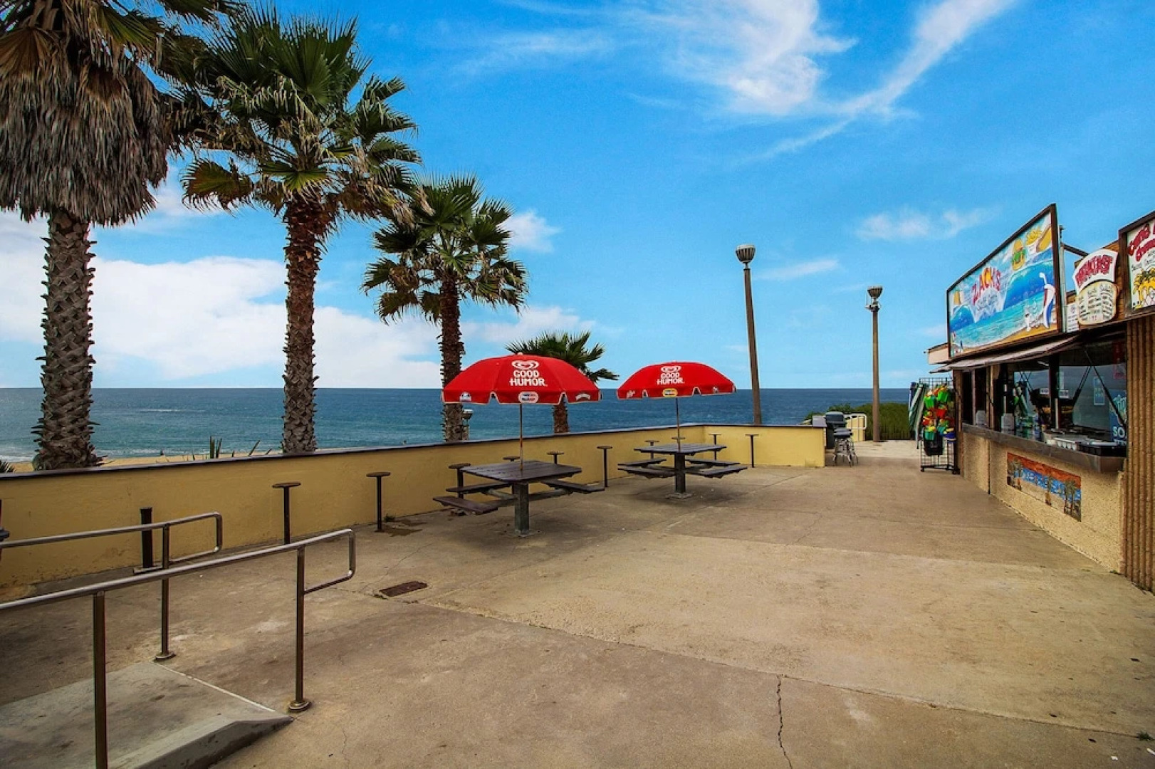 NEW - Private Entrance 2BR/BATH Next To Ritz Carlton Laguna - Walk To Beach! (MB3)