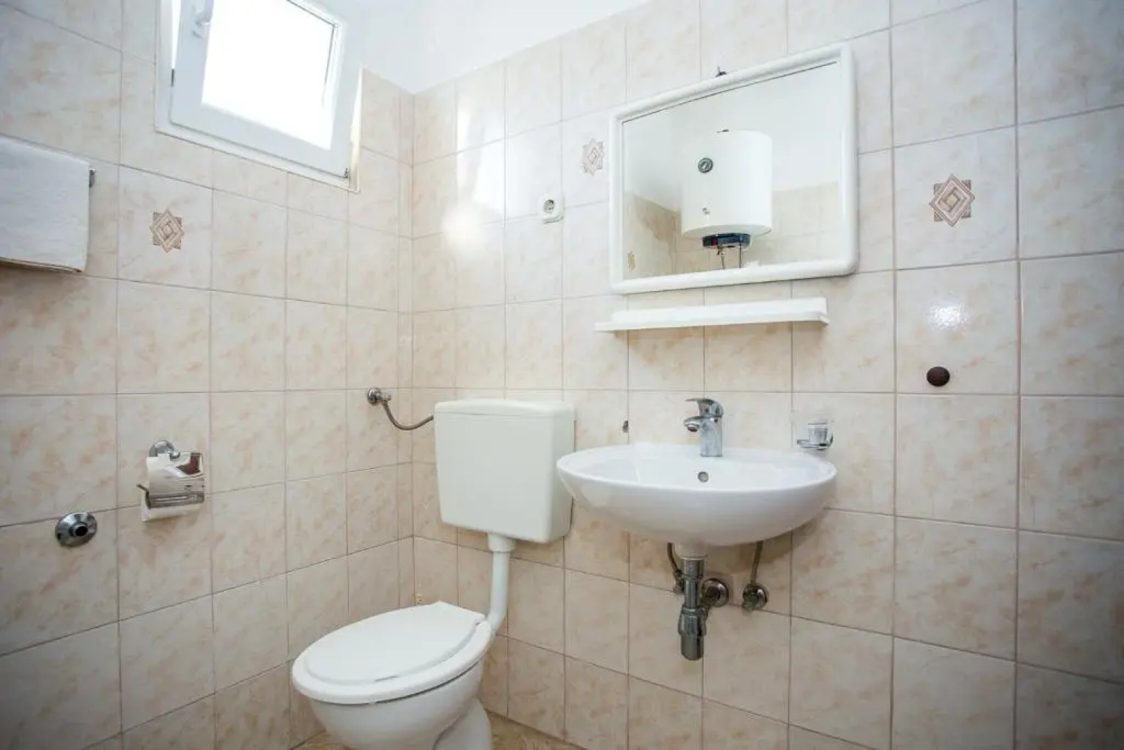 Apartments Mala Karla 1685