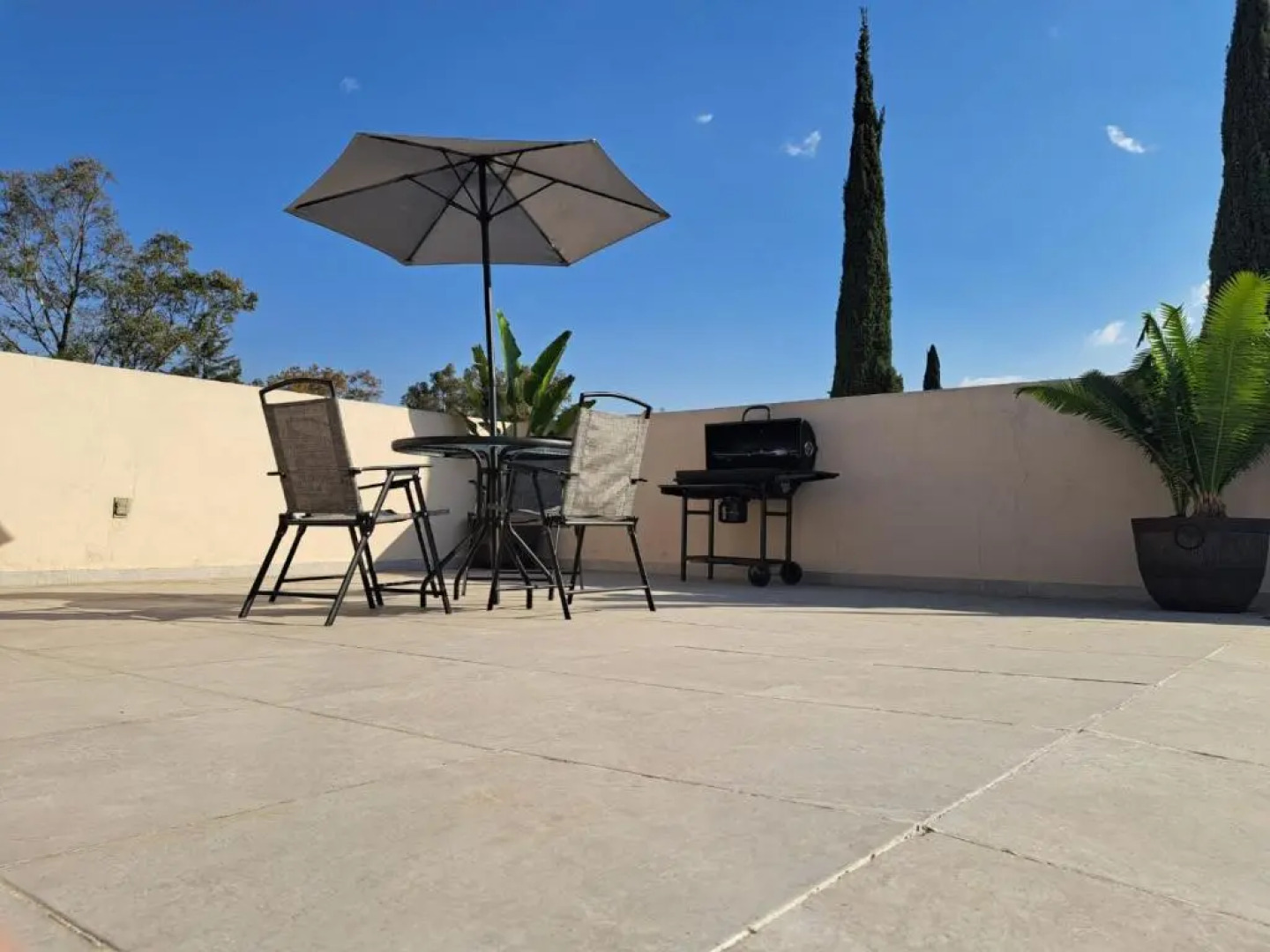 R01 LUXURY STUDIO LUCKY a 5 MIN DEL ITESM CEM