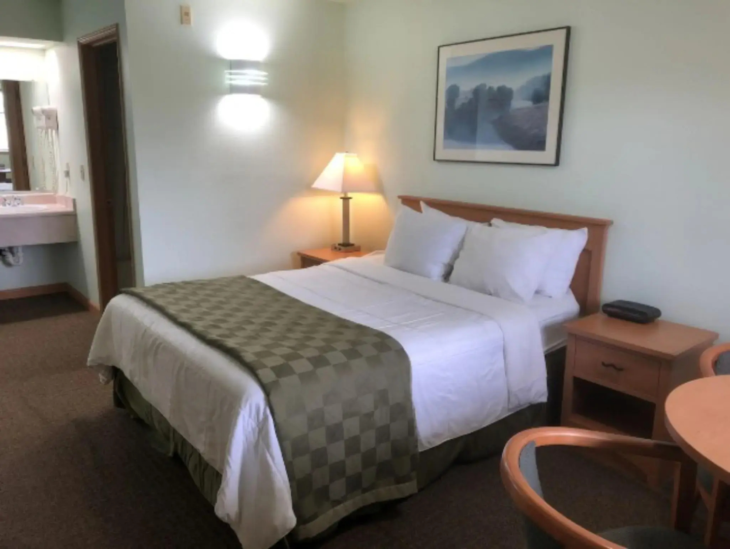 Travelodge by Wyndham Seattle North of Downtown