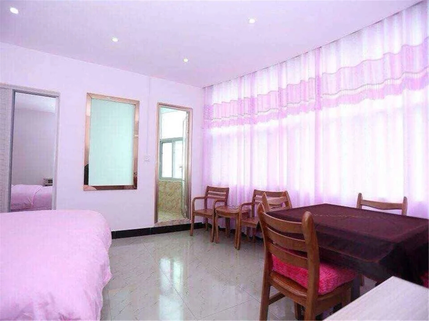 Lianhua Mengyang Inn 1st Branch