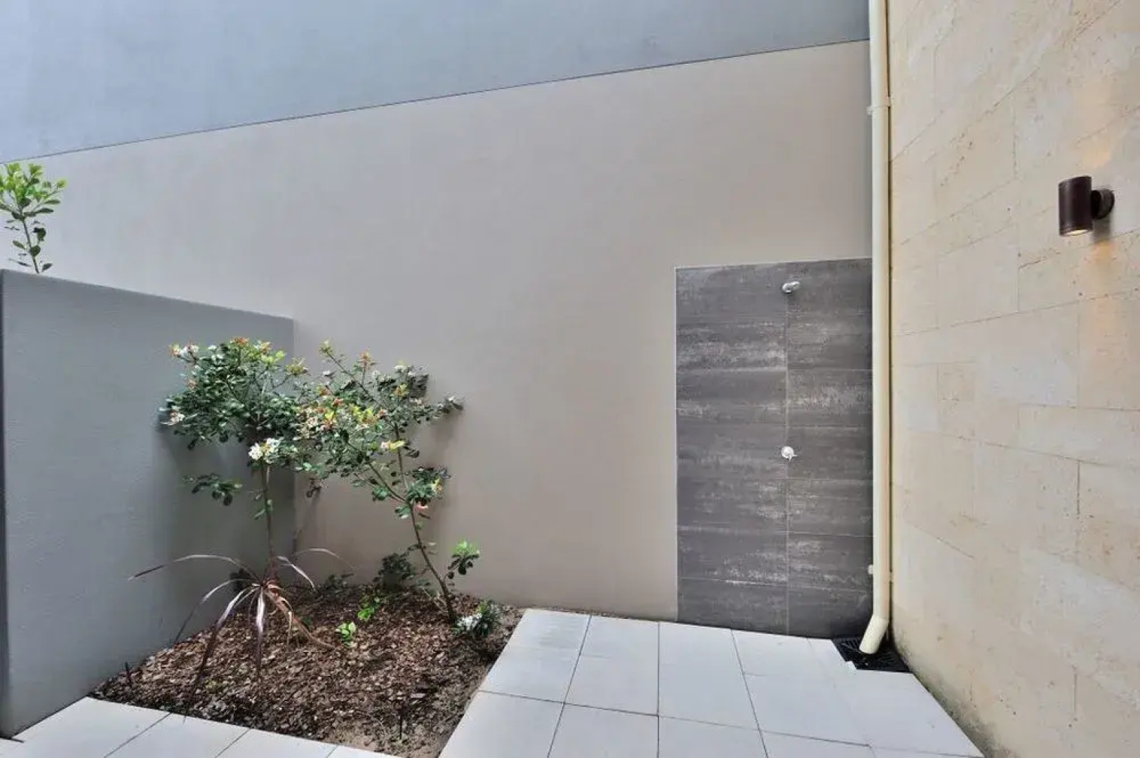 Amawind Rockingham Apartments