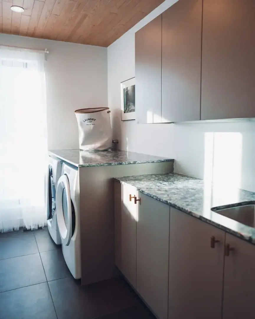 Lakeview Mid Century Luxury Cottage Citq 311414