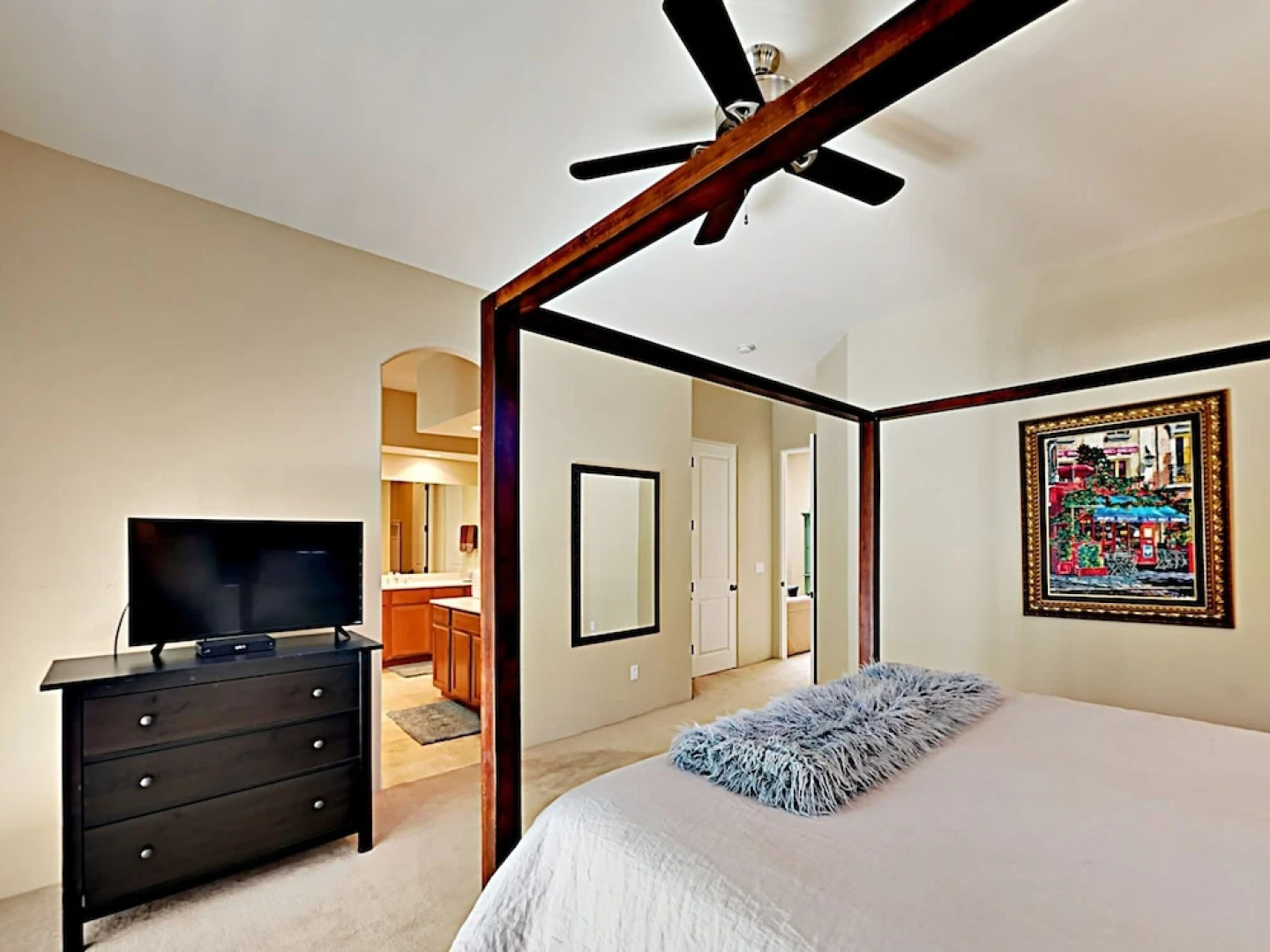 Mountain View La Quinta Stunner by RedAwning