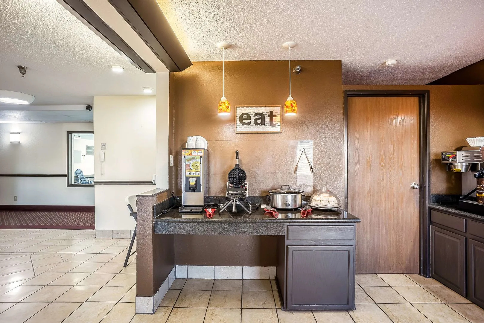 Super 8 by Wyndham Galesburg