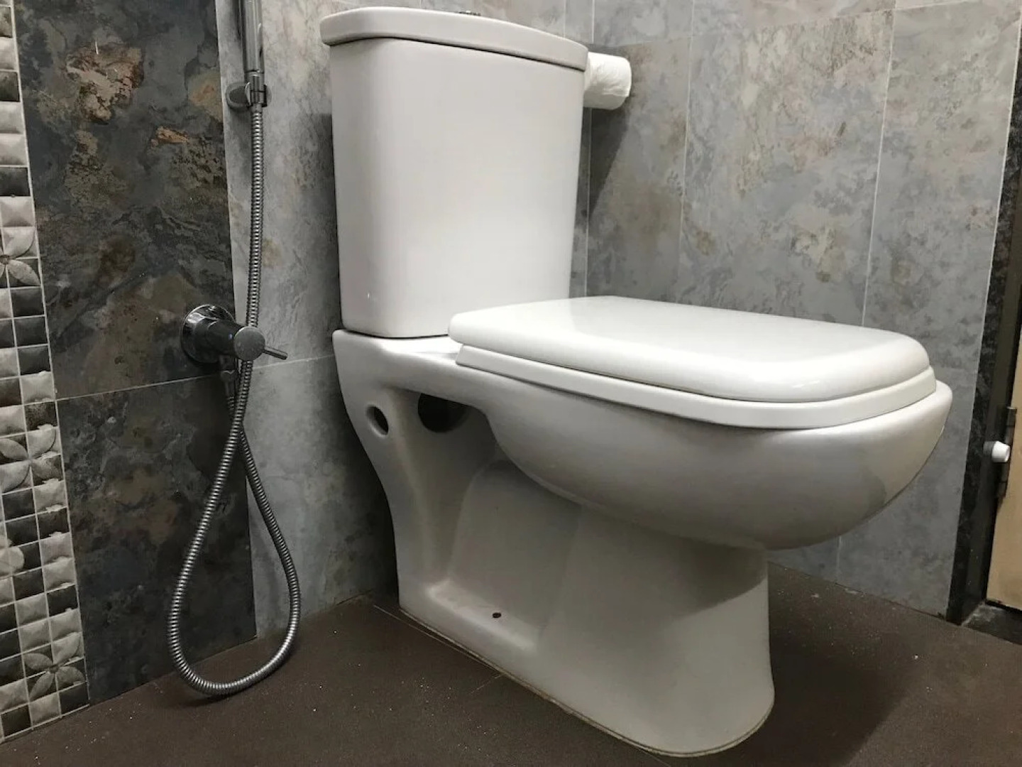 Royale Nirvana Resort