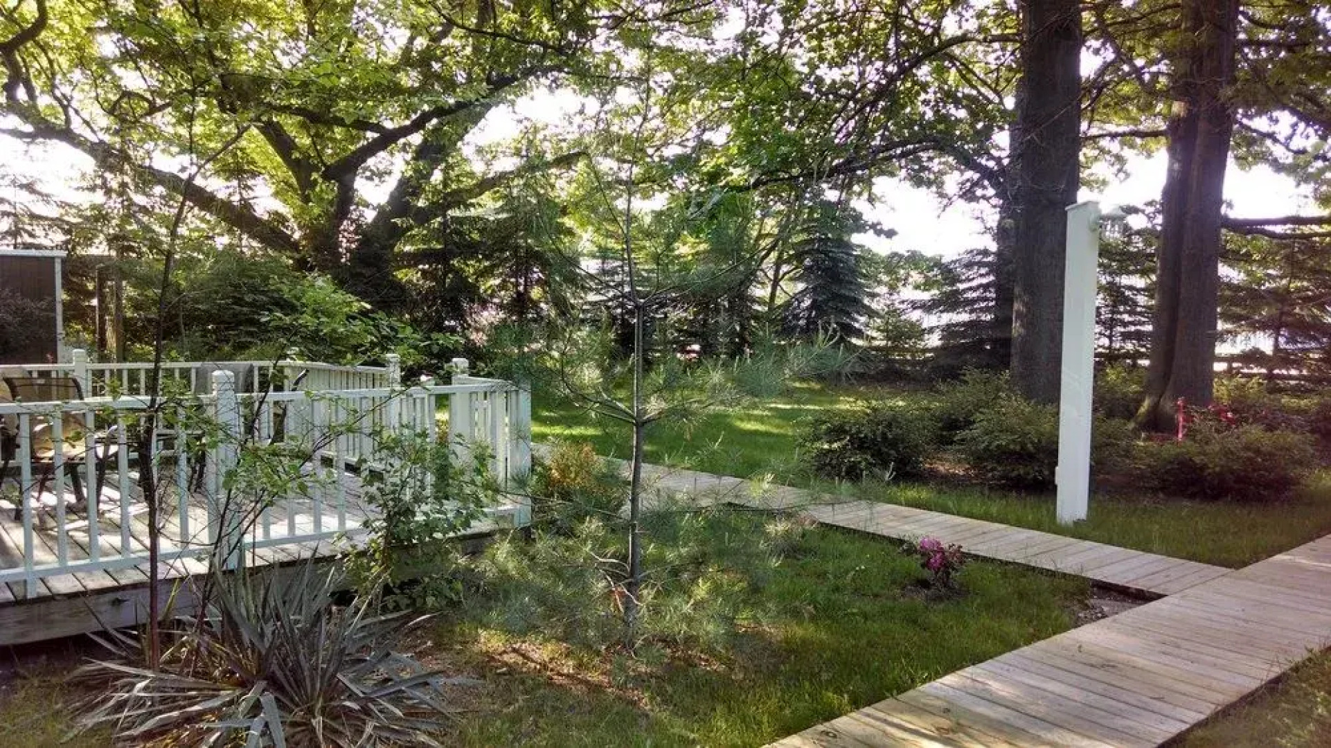 Maple Ridge Cottages