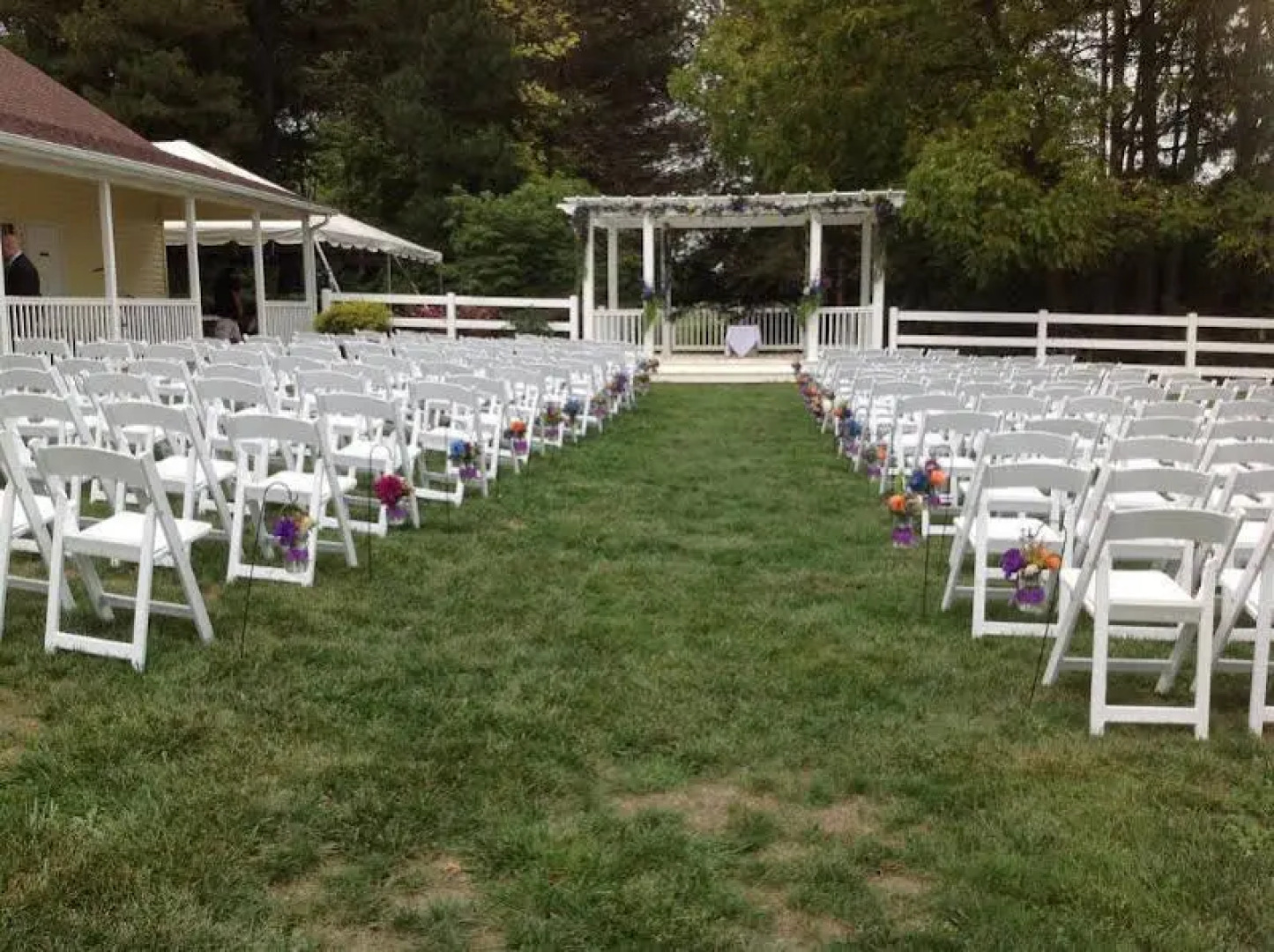 HideAway Country Inn