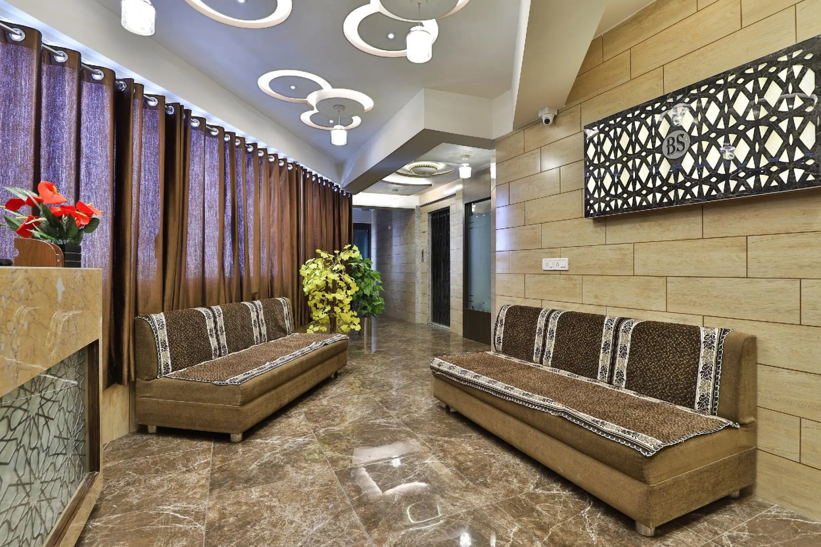 OYO 32859 Hotel Bonsoir