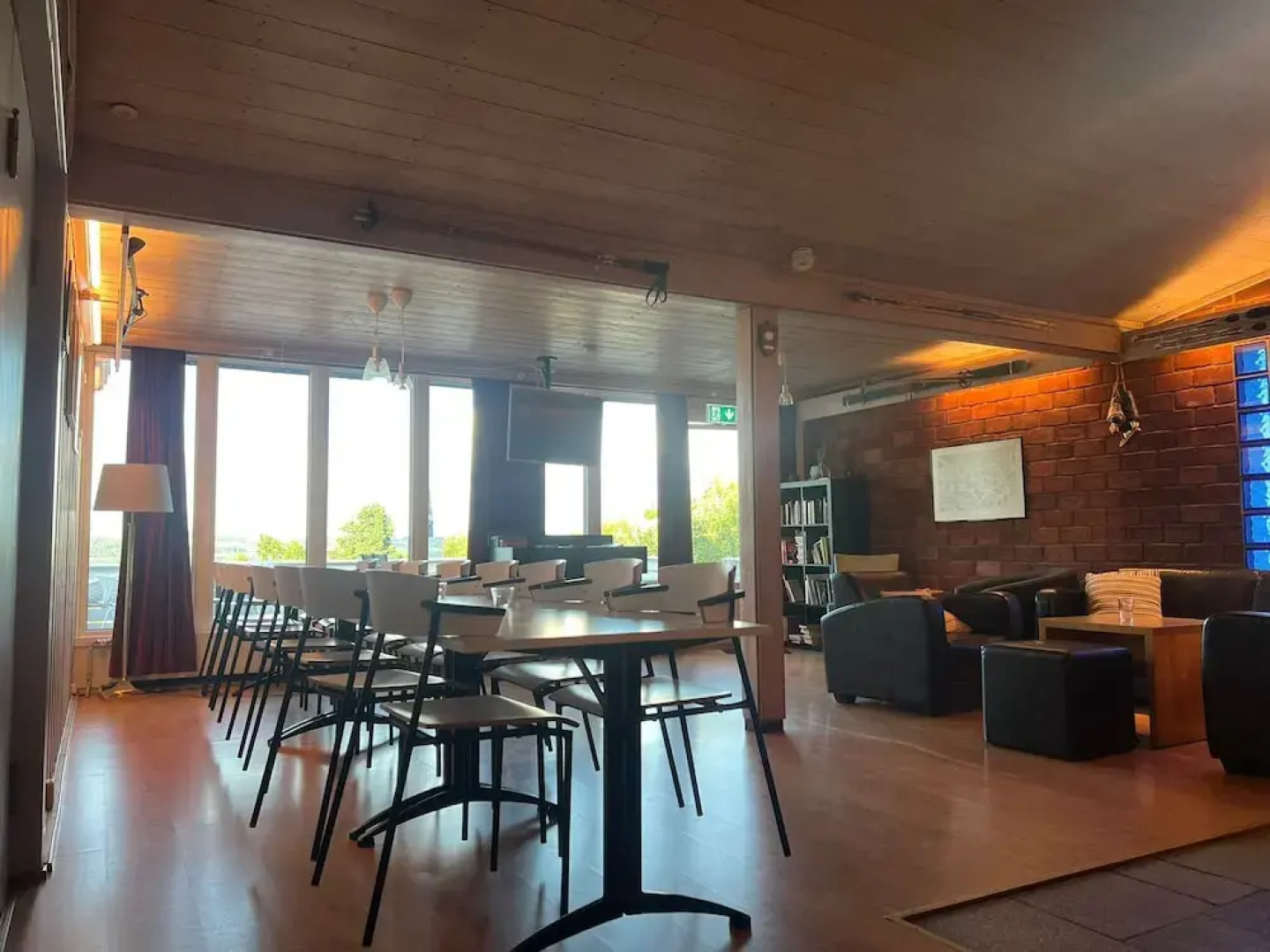 Hovdetun - Gjøvik Vandrerhjem - Hostel