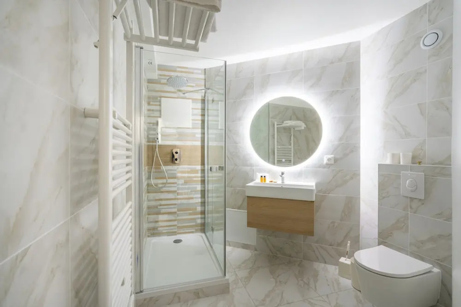 Cit' Hôtel la Pyramide