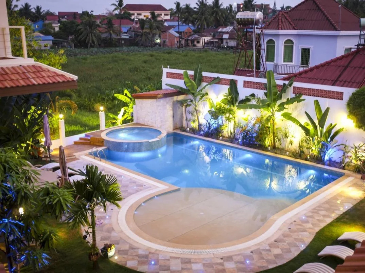 德鲁克思精品酒店及服务式公寓(Deluxx Boutique Hotel and Serviced Apartment)