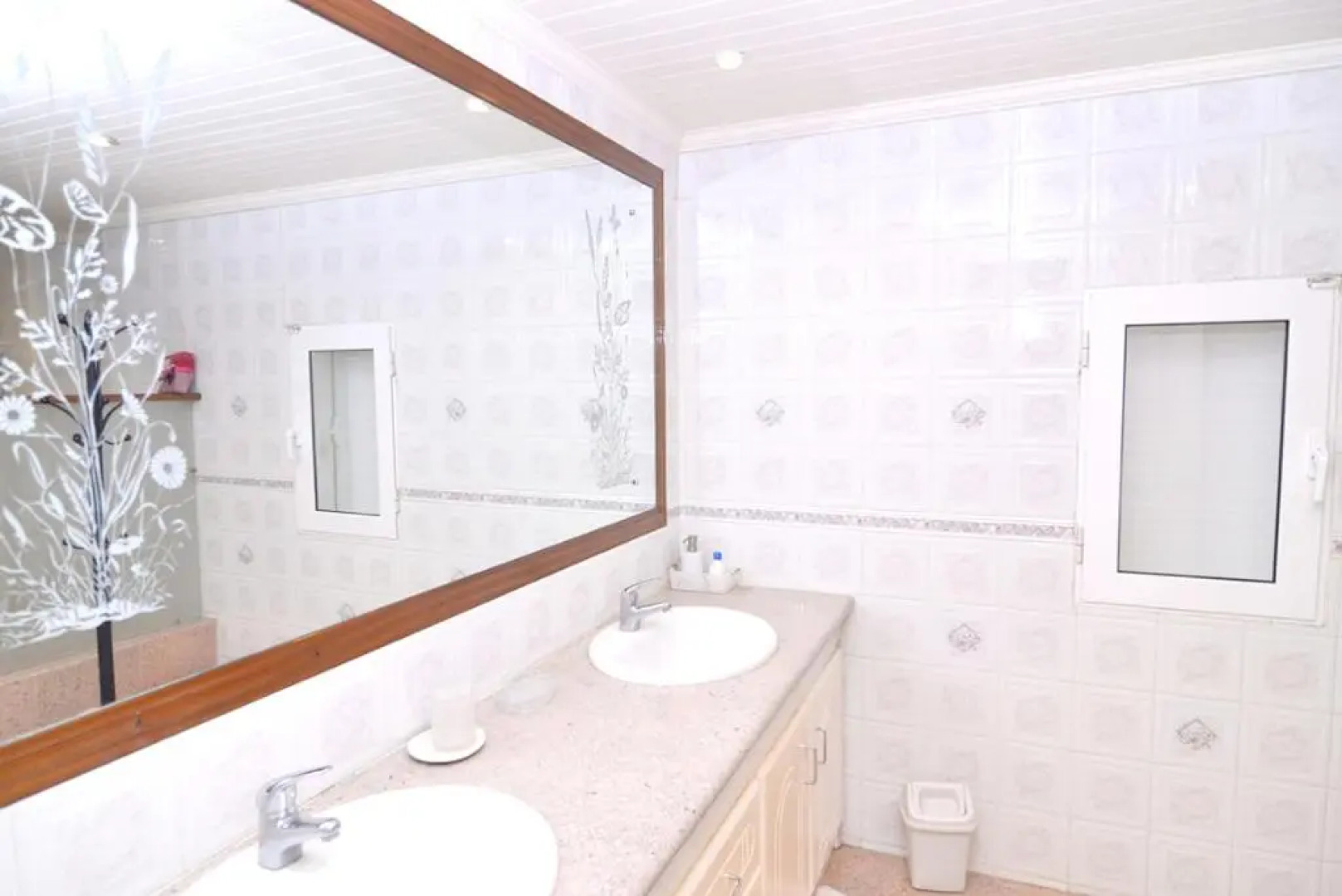 Villa With 7 Bedrooms in Trou D'eau Douce, Flacq, With Wonderful sea View, Private Pool, Enclosed Garden