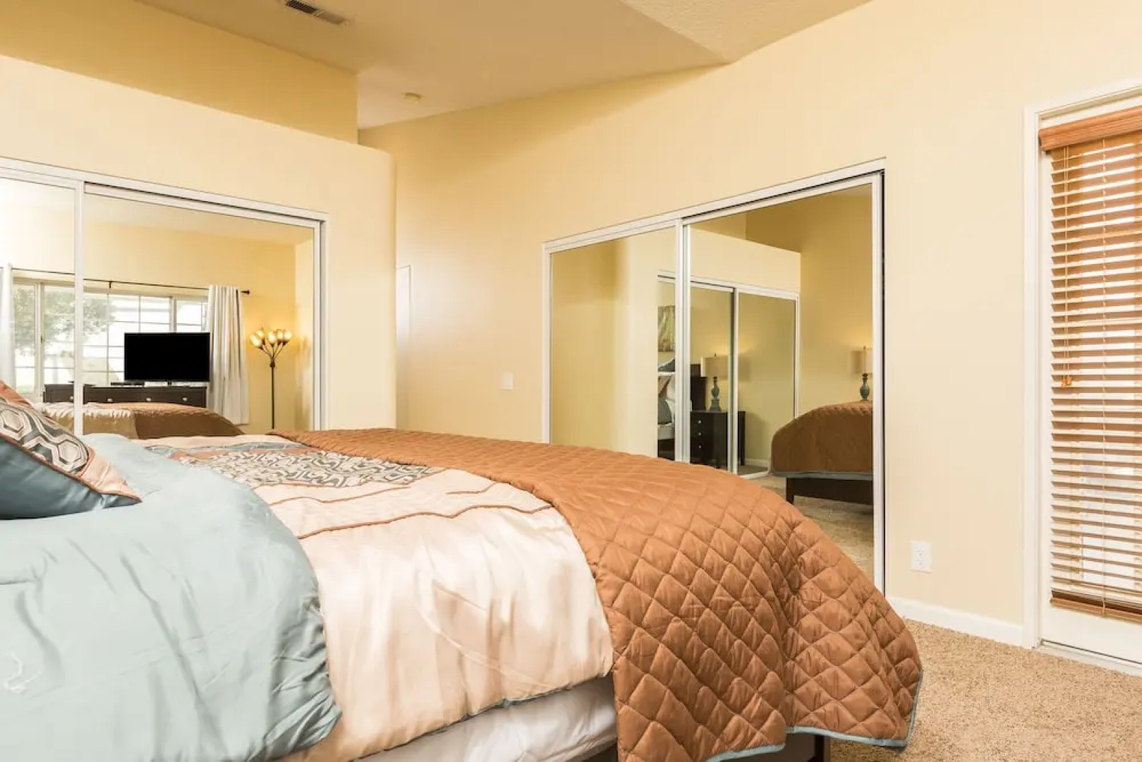 Palm Desert Luxury VIP Home w/Pool