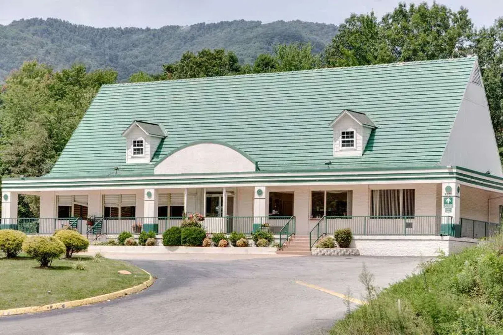 Days Inn Asheville West