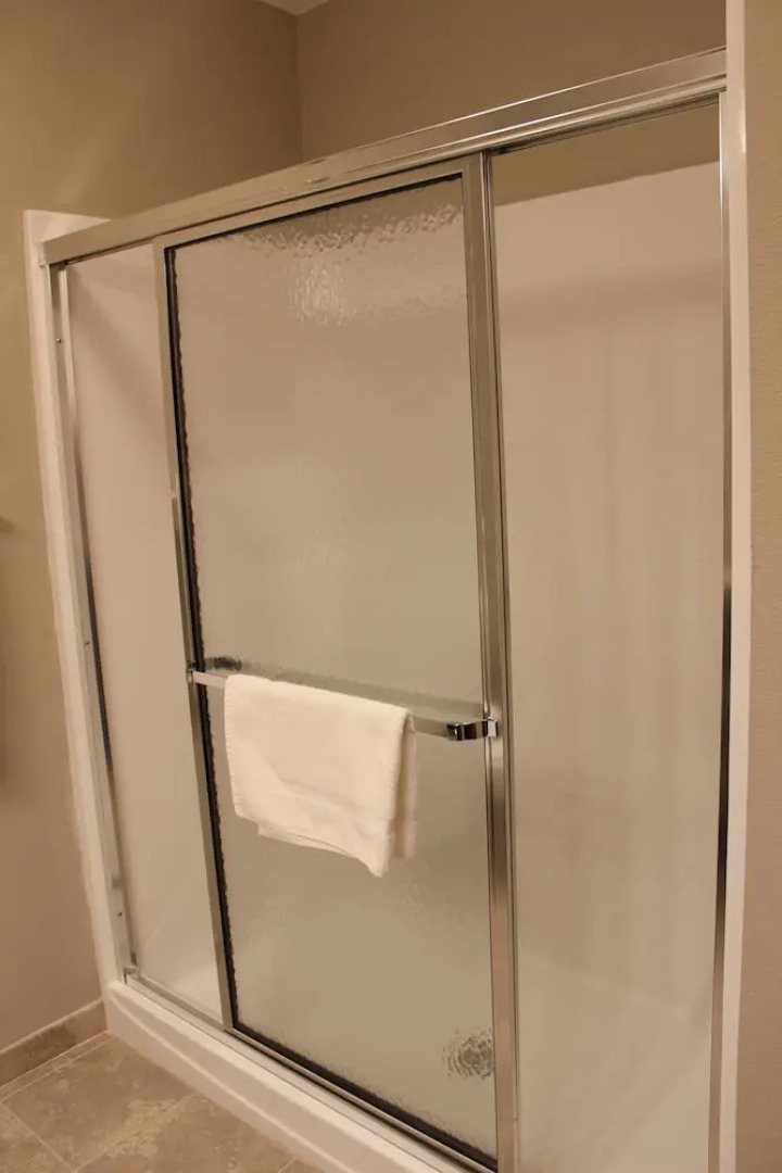 Brookstone Lodge & Suites - Emmetsburg