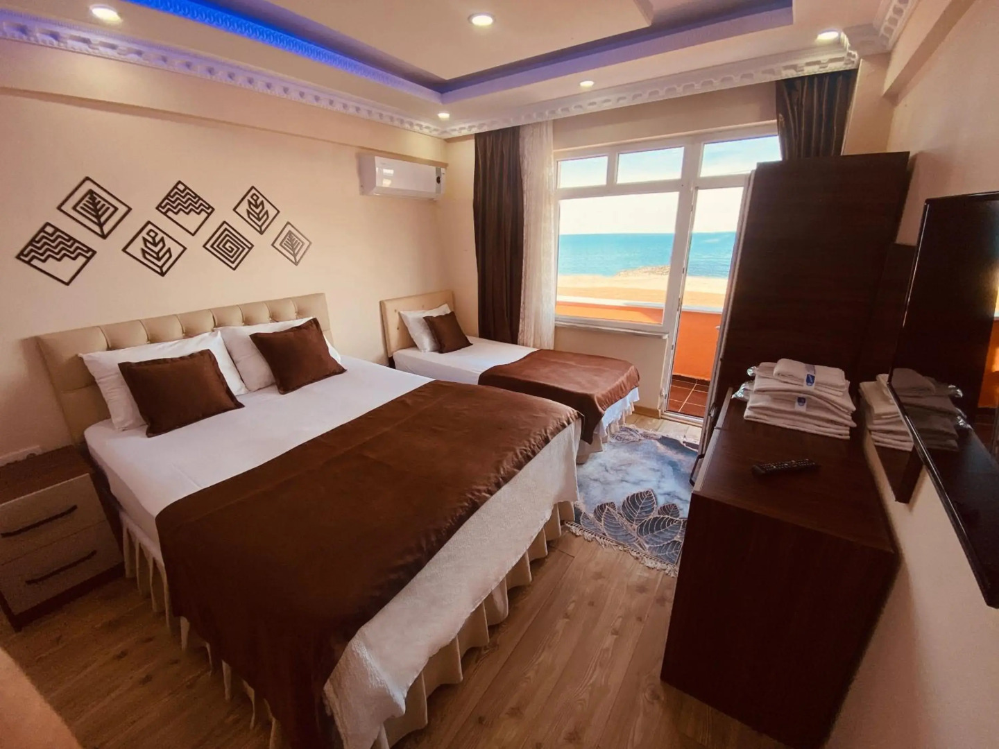 Airport Kumsal Otel