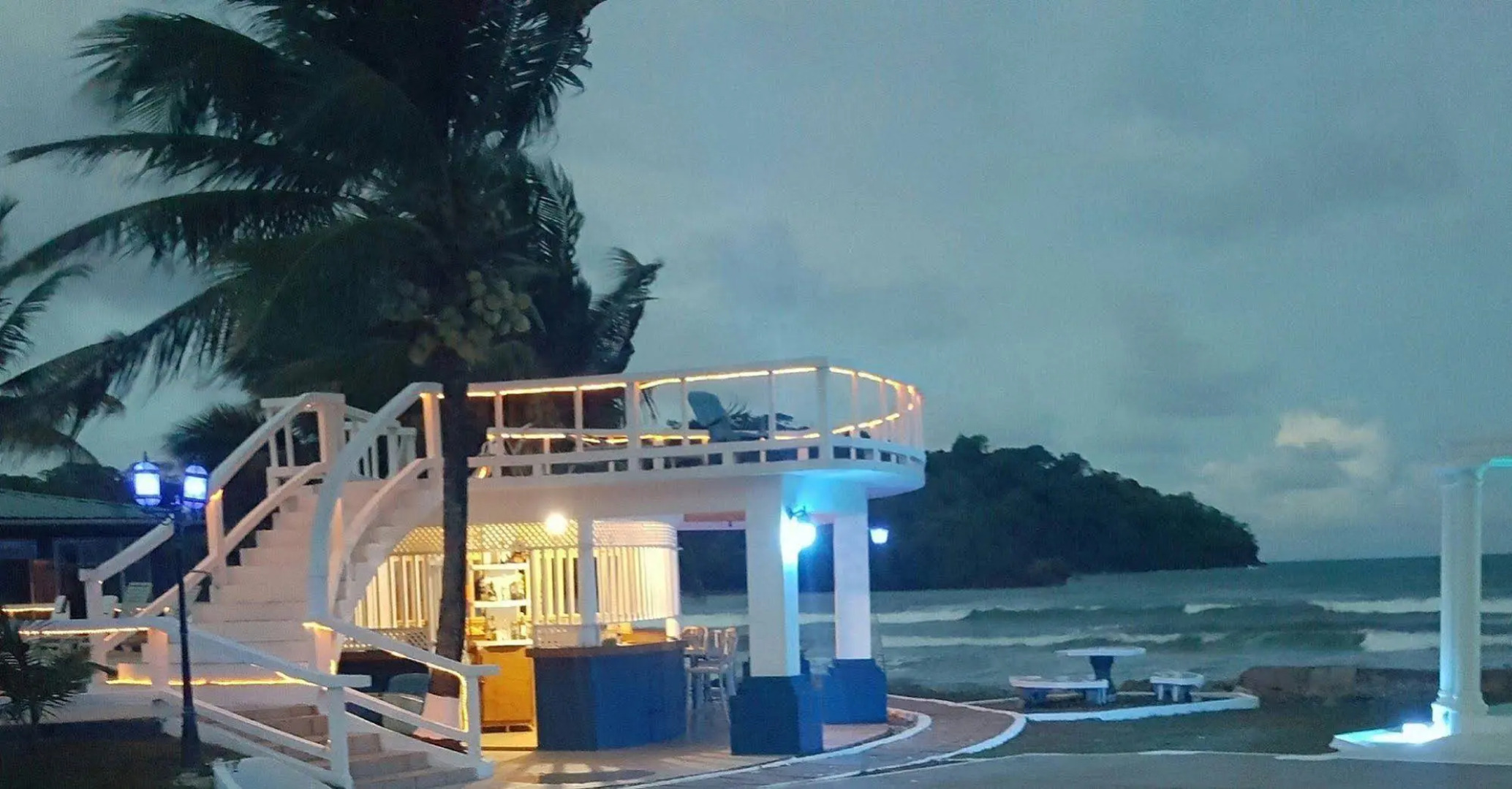 D'Coconut Holiday Beach Resort