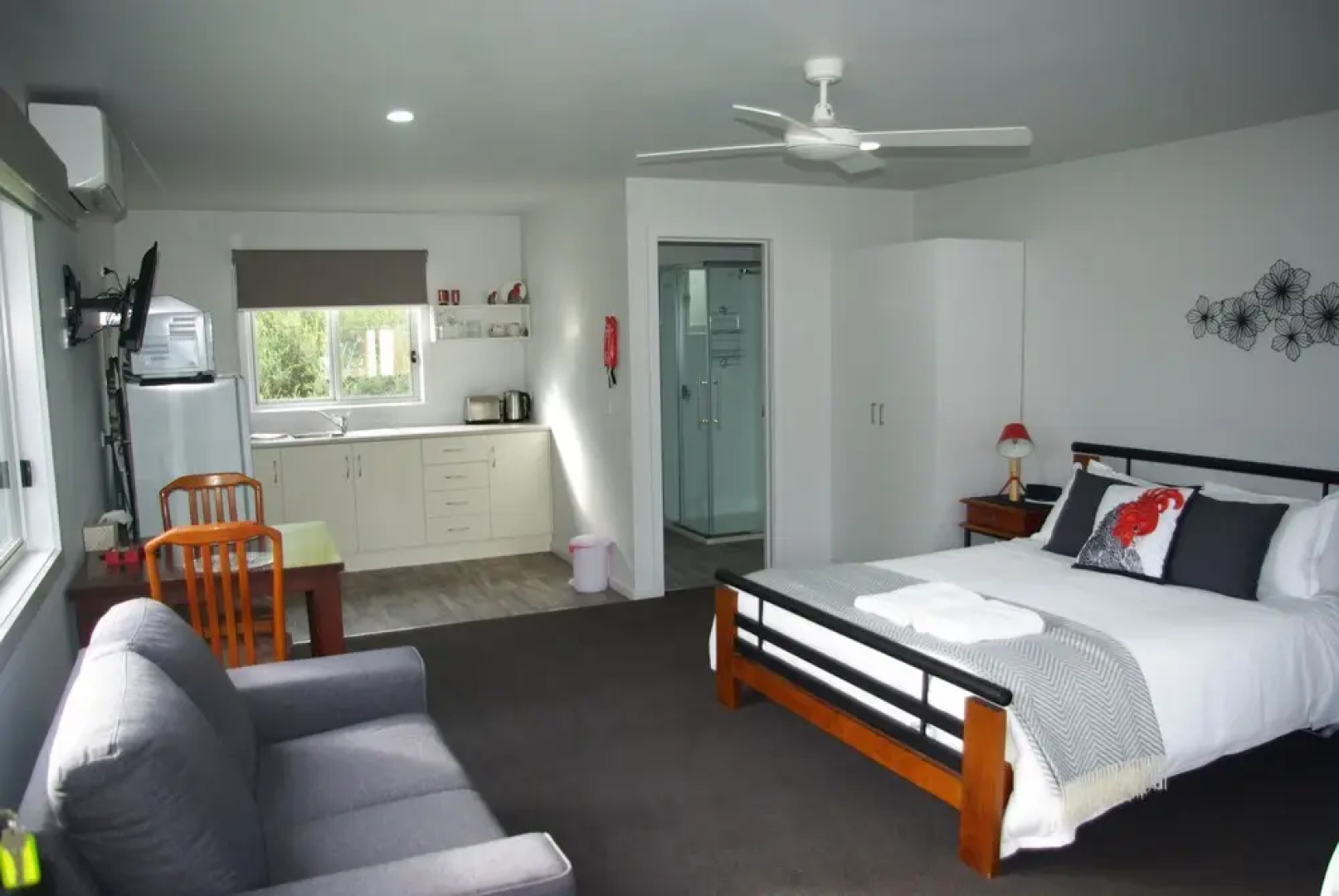 Greenvale Holiday Units
